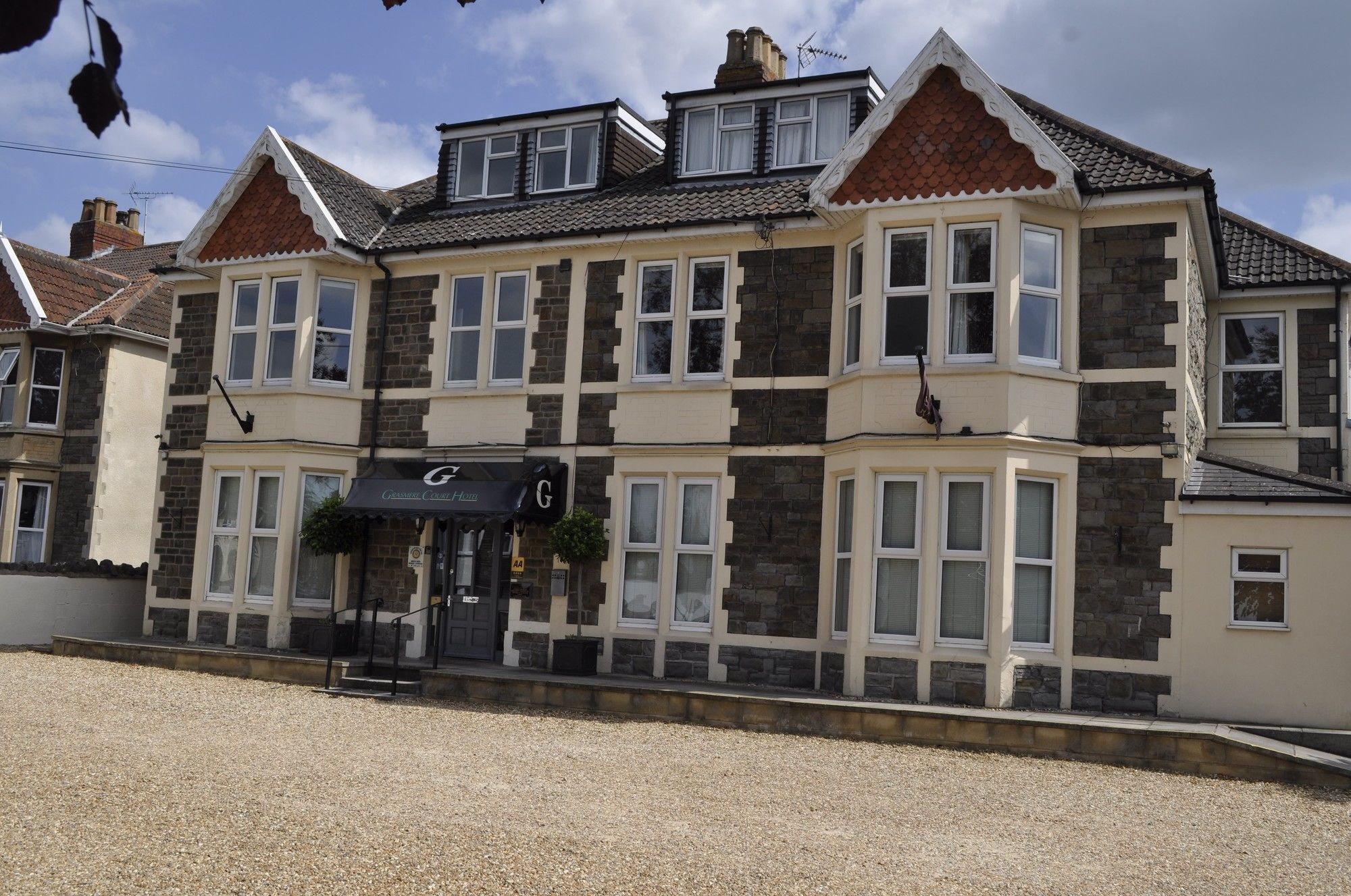 Hayward'S At The Grasmere Keynsham Bagian luar foto